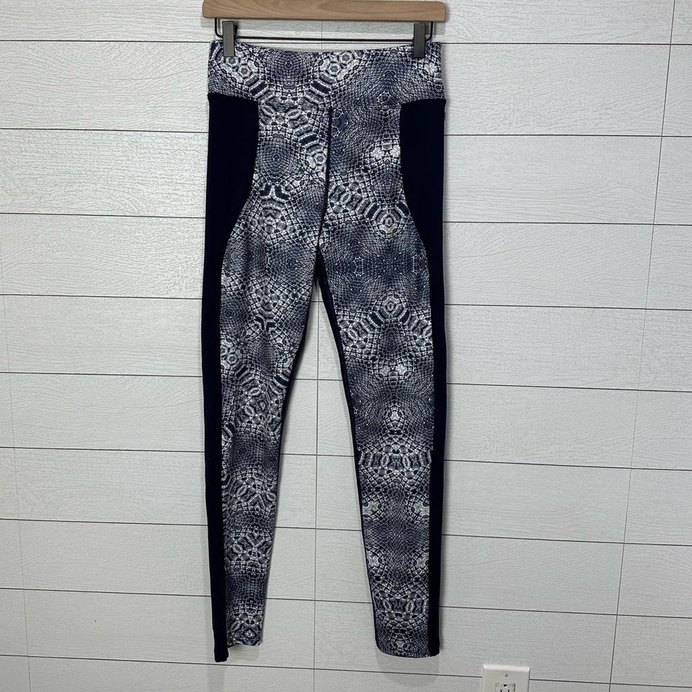 Sam Edelman Large Navy Snakeskin Print Leggings